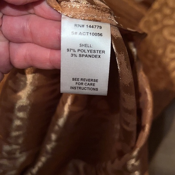 Alcoa Yellow Gold Cheeta Print Long Sleeve Top - Picture 7 of 7